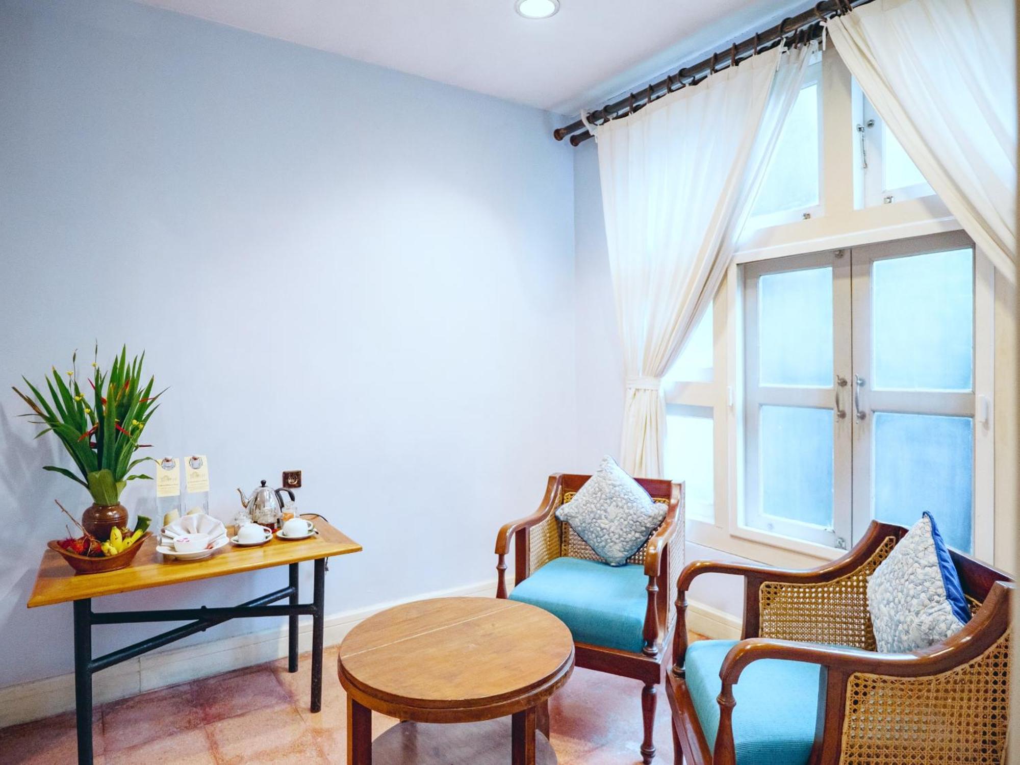 Hotel Tugu Blitar מראה חיצוני תמונה