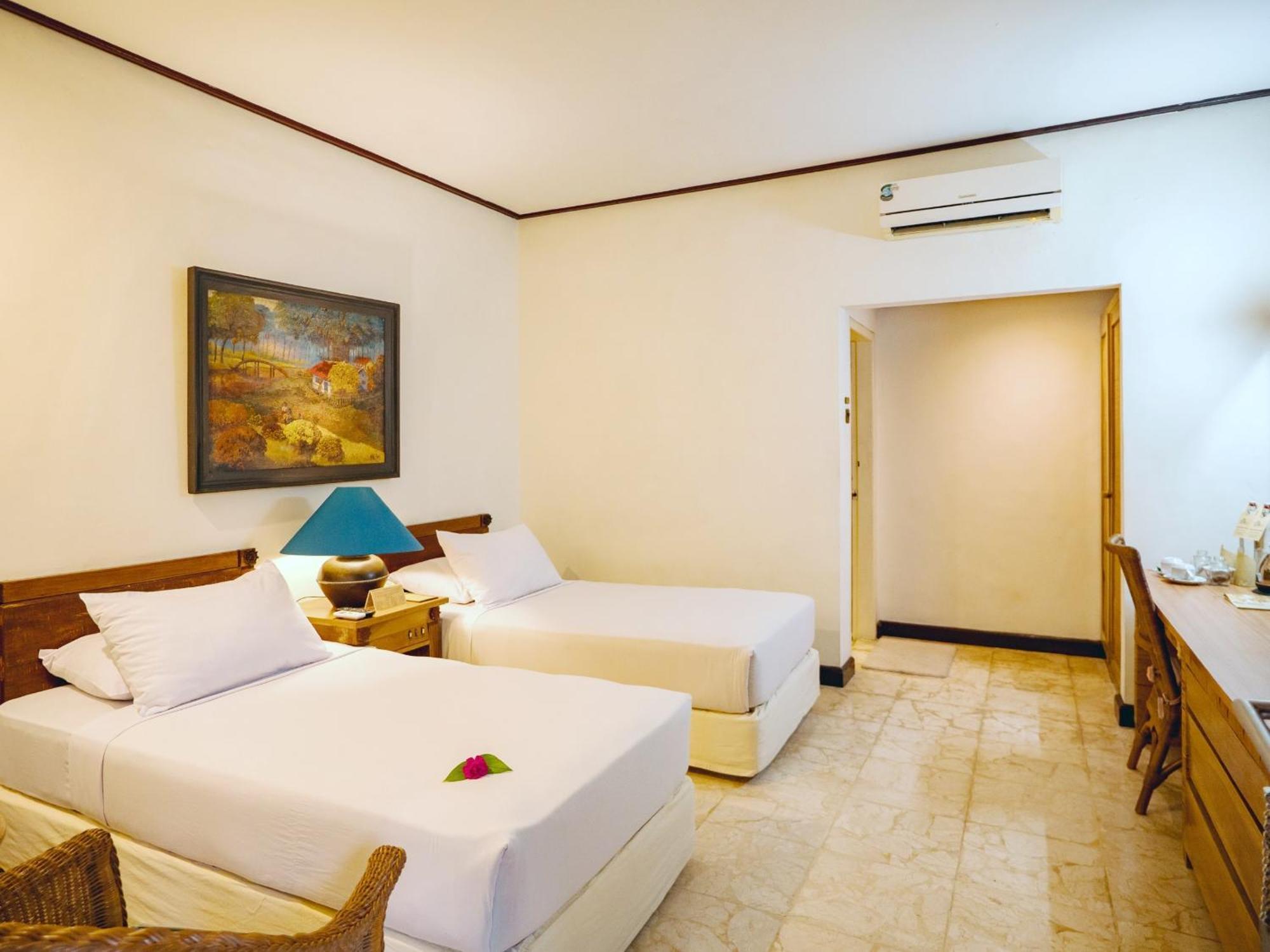 Hotel Tugu Blitar מראה חיצוני תמונה
